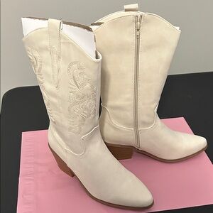 Yetier Cream Colored  Embroidered Knee High Cowgirl Boots